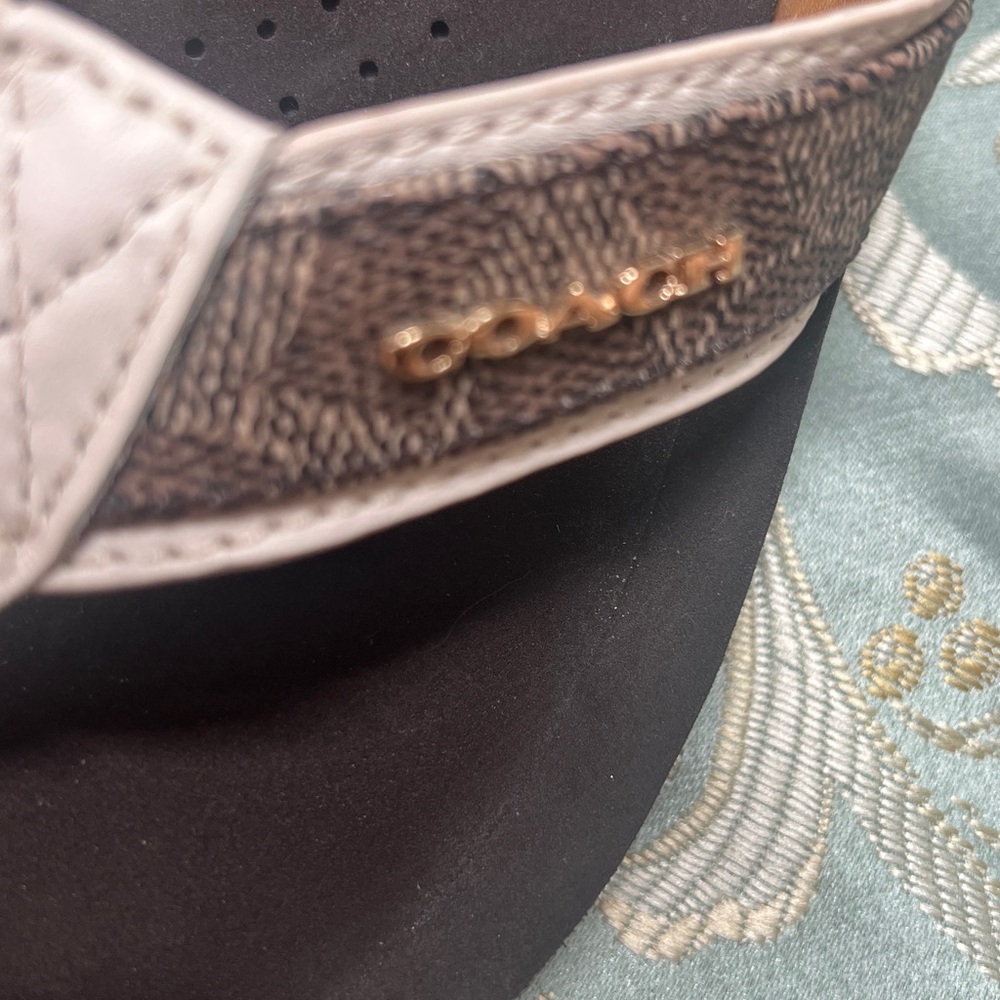 Coach Jolene Women's Flip Flop Brown and Tan Sandals Wedges Size 7.5 - Picture 7 of 14